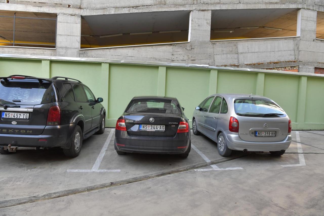 Mina Penthouse Leilighet Novi Sad Eksteriør bilde